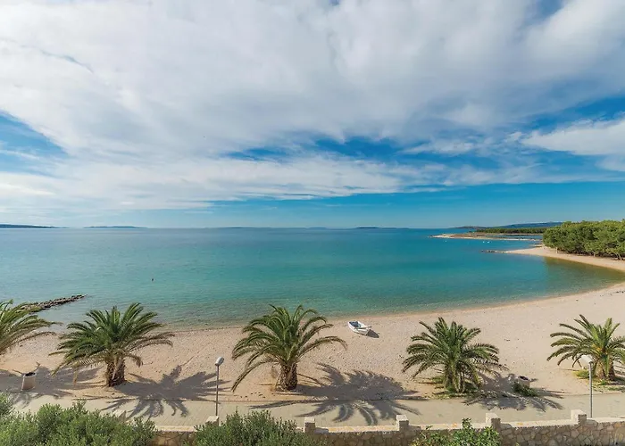 Апартаменты In With House Sea View *