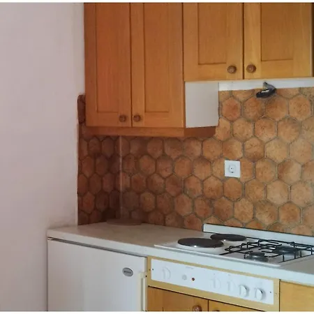 Apartman In With House Sea View